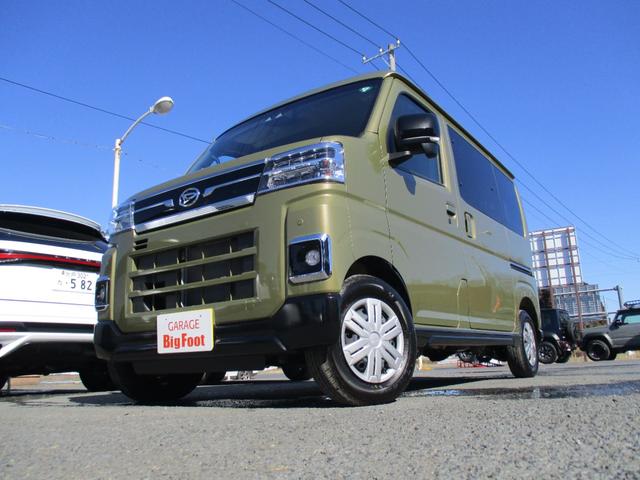 ＲＳ　＜４ＷＤ　ターボ＞＜届出済未使用車＞両側パワスラ　新品７インチナビ　ＴＶ地デジ　フルセグ　Ｂカメラ　オーバーヘッドシェルフ　パートタイム４ＷＤ　純正ＬＥＤヘッドライト＆ＦＯＧ　スマートキー＆Ｐスタート