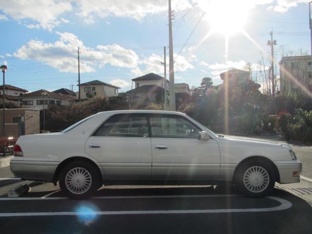 クラウン(トヨタ) ロイヤルサルーン 中古車画像