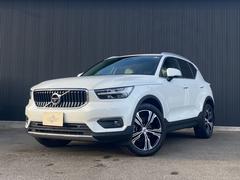 XC40 B4 AWD インスクリプション HDDナビ 360°カメラ ベージュ本革 HarmanKardon CarPlay インテリセーフ LKA ACC サイドA ステアヒーター クリスタルシフトノブ Wチャージ 前後ドラレコ CTA 中古車画像