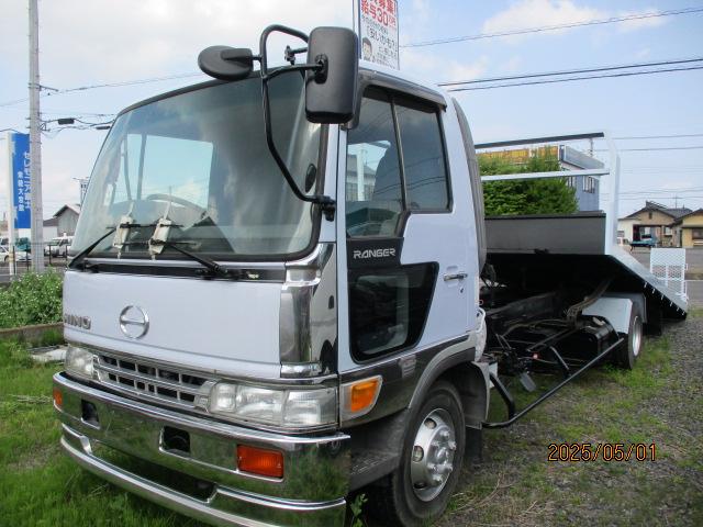 　ローダー（積載車）