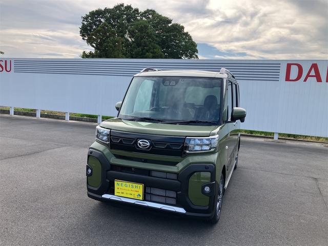 ファンクロス　届出済未使用車　純正ナビ　パノラマモニター　　純正ドラレコ（前後）　スマートキー　プッシュスタート　ＬＥＤヘッドランプ　　両側パワースライドドア　次世代スマアシ