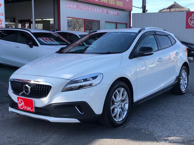 Ｖ４０(ボルボ) クロスカントリー　Ｄ４　モメンタム　純正ナビ　Ｂモニター　ＥＴＣ　シートメモリー 中古車画像