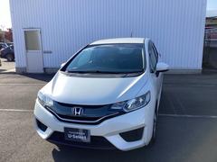 フィット 13G・Fパッケージ スマ-トキ- サイドエアバッグ VSA ETC付き 禁煙 助手席エアバッグ Rカメラ オートエアコン エアバック PS キ-フリ- PW ABS アイドリングSTOP 中古車画像