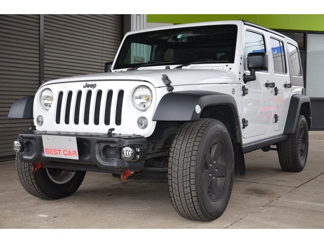 スポーツ 4WD・サイドカメラ・キーレス・クルーズコントロール(1枚目)