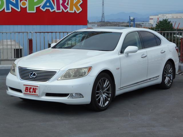 LS460 バージョンS 純正ナビ フルセグ サンルーフ(1枚目)
