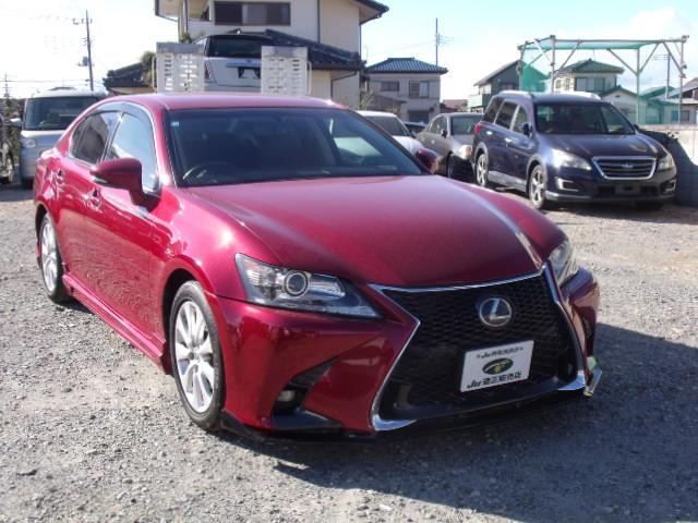 ＧＳ３５０　Ｉパッケージ　エアロ　スピンドル純正黒革エアシートＨＩＤアルミＨＤＤナビ　フルセグＢｌｕｅｔｏｏｔｈプッシュスタートＣＤ／ＤＶＤ再生バックカメラ　オートエアコン　ビルトインＥＴＣ　パドルシフト　クルコン　希少カラー