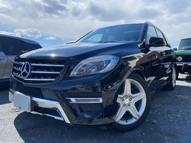 Ｍクラス(メルセデス・ベンツ) ＭＬ３５０　ブルーテック　４マチック　ＡＭＧスポーツ　パノラマルーフ　２０インチアルミ　外サス 中古車画像