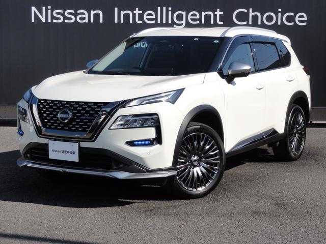 エクストレイル（日産）オーテック　ｅ−４ＯＲＣＥ　防水シート　４ＷＤ　プロパイロット　メーカーナビ　フルセグＴＶ　アラウンドビューＭ　エマージェンシーブレーキ　踏み間違い　ＬＥＤヘッドライト　ハンドルヒーター　前後シートヒーター　社外前後ドラレコ　ＥＴＣ２．０ 中古車画像