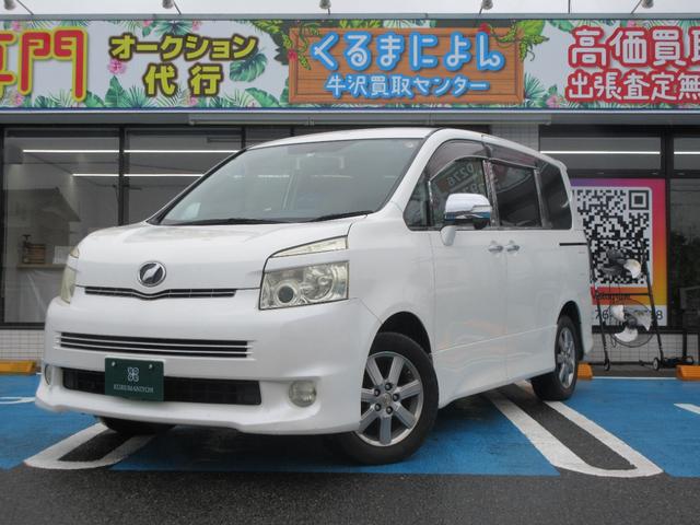 トヨタ ヴォクシー ＺＳ　煌　両面パワースライドドア　４ＷＤ車