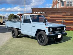 日産　サファリ　　ピックアップトラック　４ＷＤ　全塗装済み