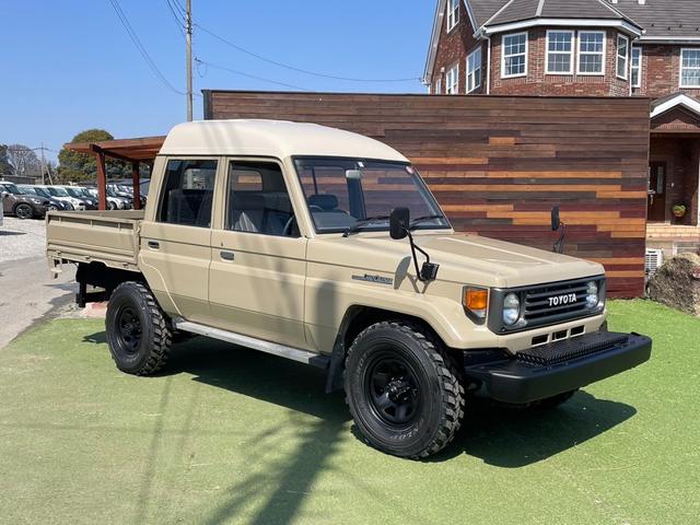 ランドクルーザー７０(トヨタ) ４ＷＤ　ピックアップトラック 中古車画像