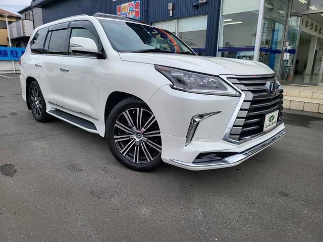 ＬＸ５７０　モデリスタエアロ　サンルーフ　ヒッチメンバー　ＥＴＣ　本革シート　８人乗り　法定点検整備　保証１年　車検２年　パワーリアゲート　３眼ＬＥＤライト