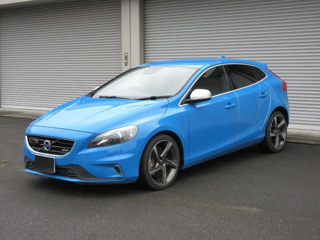 Ｖ４０(ボルボ) Ｔ５　Ｒデザイン　純正ナビ　バックカメラ　レザーコンビシート　ＥＴＣ　ＢＬＩＳ 中古車画像