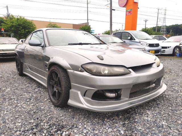 スペックＲエアロ　ＨＫＳ　ＧＴ３タービン装着　前置インタークーラー　車高調　前後社外オーバーフェンダー　社外マフラー