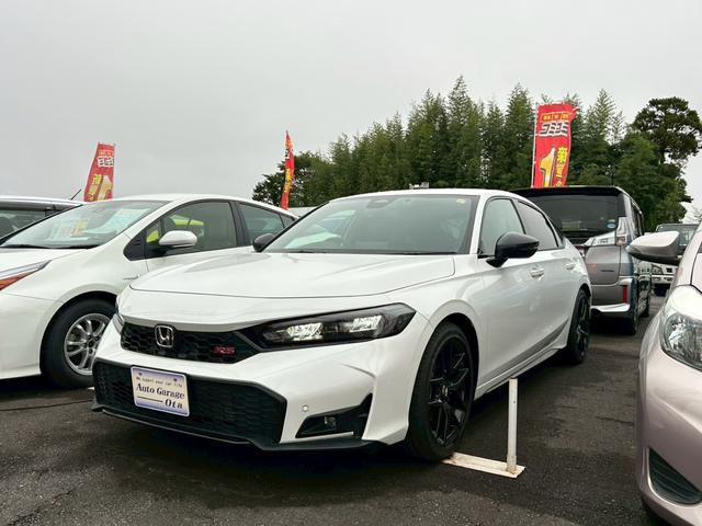 シビック(ホンダ) RS ドライブレコーダー クリアランスソナー オートクルーズコントロール 衝突被害軽減システム LEDヘッドランプ MT スマートキー 盗難防止システム 衝突安全ボディ ABS ESC エアコン 中古車画像