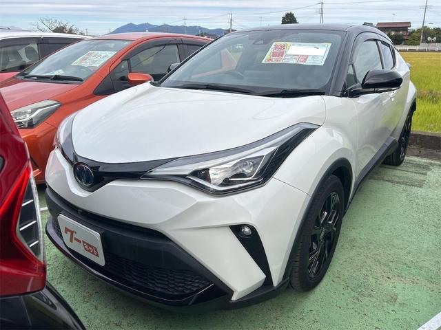 お車の事は全てナオイオートにお任せください！ アルミホイール　スマートキー　電動格納ミラー　シートヒーター　ＣＶＴ