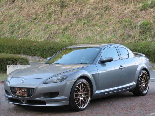 マツダ ＲＸ－８ タイプＥ　ユーザー買取車　クルーズコントロール　ＨＩＤヘッドランプ　ブラック革シート　パワーシート　社外アルミホイール　実走行３万キロ台