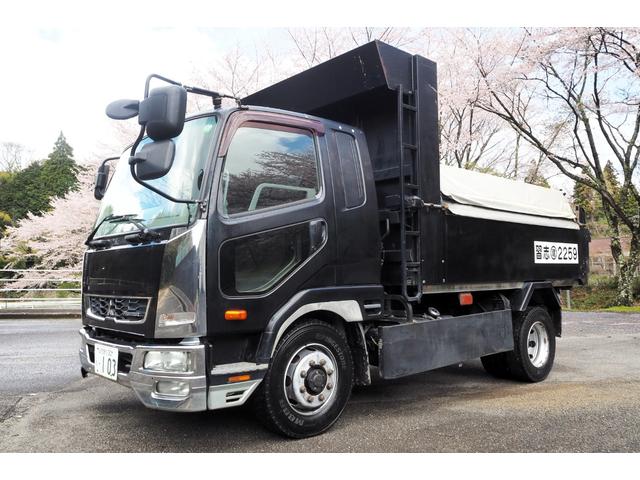 　増トン　カスタム　造りボディ　新明和　ＤＲ７－０１Ｓ　ダンプ　プロテクター嵩上げ　電動コボレーン　リアゲートエアチャンバー式　自重計Ａ型Ｓ　積載７ｔ　ターボ２４０馬力　坂道発進補助装置　ベッド付