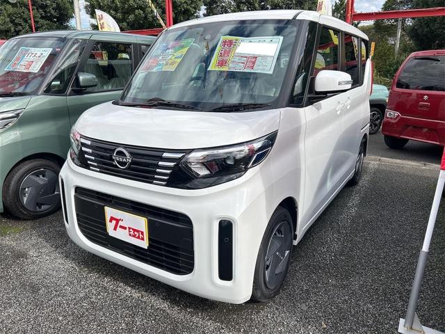 車両周辺をカメラ映像で確認できる機能！全周囲カメラ！ 盗難防止システム　ＡＢＳ　ＥＳＣ　衝突安全ボディ　エアコン