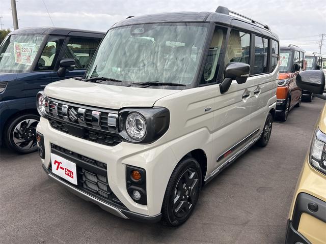 お車の事は全てナオイオートにお任せください！ スマートキー　アイドリングストップ　電動格納ミラー　シートヒーター　ＣＤ