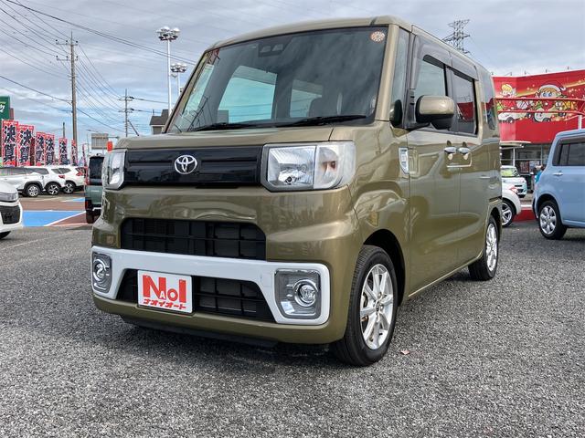 ピクシスメガ(トヨタ) Ｌ　ＳＡＩＩＩ　Ｗエアバック　レーダーブレーキ　純正ナビ　ワンセグＴＶ　ＥＴＣ車載器１．０　バックカメラ　ステアリングスイッチ　エアコン　パワーステアリング　パワーウィンドウ　電動格納ミラー　両側パワースライドドア 中古車画像