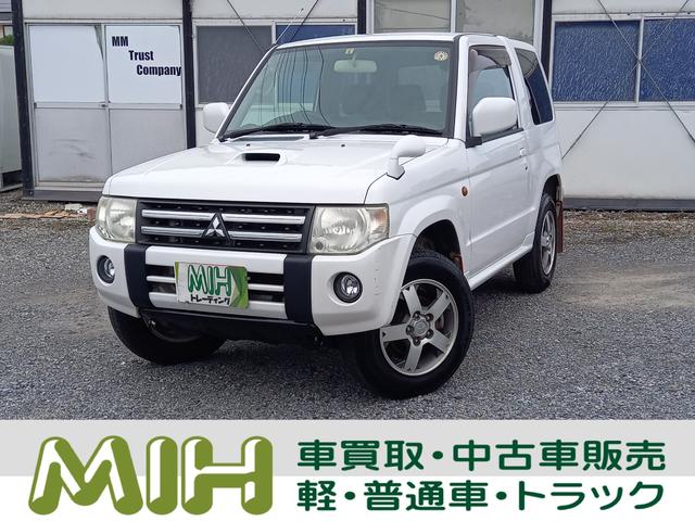 ＶＲ　パートタイム４ＷＤ　キーレスエントリー　純正１５インチアルミホイール　フロントフォグランプ　電動格納ミラー　パワーウィンドウ　ＡＢＳ　エアコン　パワーステアリング　盗難防止システム　衝突安全ボディ