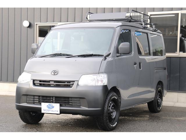 タウンエースバン(トヨタ) ＧＬ　禁煙車　社外ＳＤナビ　地デジＴＶ　レタータイヤＡ／Ｔ（グレー） 中古車画像