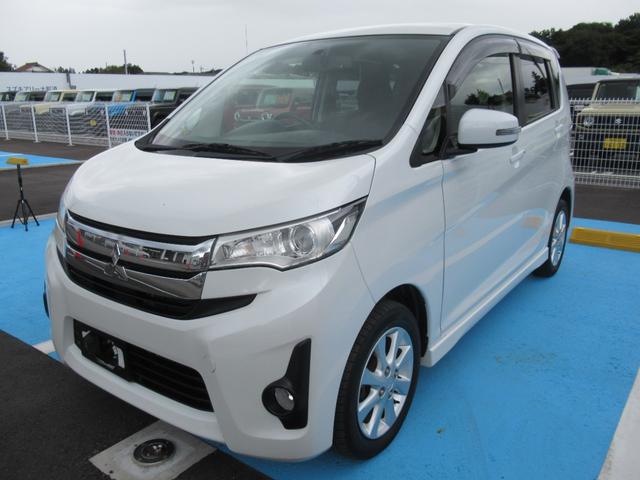 Ｇ　フルタイム４ＷＤ　バックカメラ付き　運転席エアバッグ　オートエアコン　ＥＴＣ　パワーウィンドウ　助手席エアバッグ　イモビライザー　ベンチ　電動格納ミラー　キーレス　パワーステアリング　衝突安全ボディ