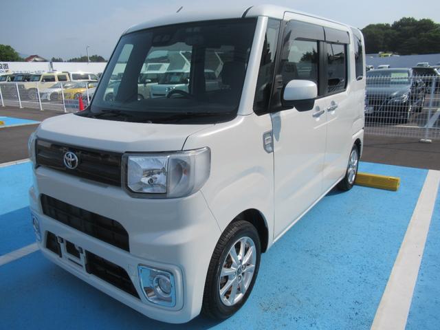 トヨタ ピクシスメガ Ｌ　ＳＡＩＩＩ　衝突回避システム　運転席助手席エアバック
