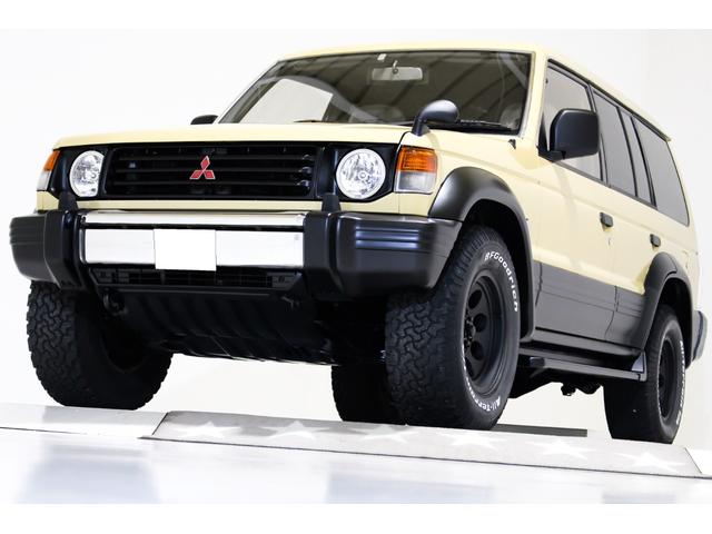 パジェロ(三菱) ワイド　エクシード　４ＷＤ　新品タイミングベルト交換　丸目仕様　コンビコーナーランプ　ＬＥＤテール 中古車画像