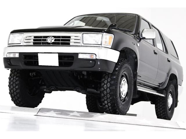 ハイラックスサーフ ＳＲ　ＳＲ（５名）ディーゼル　ナローボディ　４ＷＤ　４ナンバー　５人乗り　５速マニュアル車　パートタイム４ＷＤ　タイミングベルト交換済　ＡＰＪ製ヴィンテージ１６インチＡＷ　前後メッキバンパー　寒冷地仕様