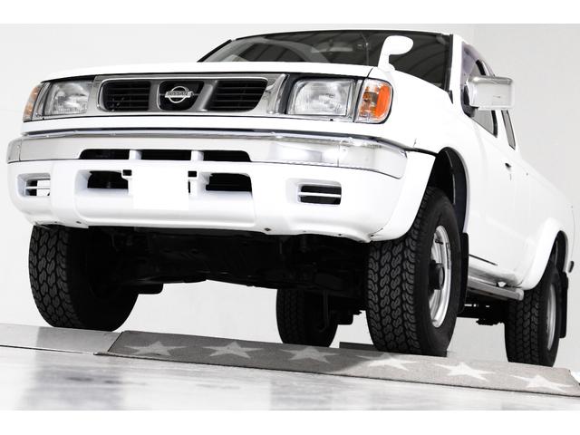 日産 ダットサンピックアップ キングキャブ AX 4WD US 日産 ダットサンピックアップ キングキャブ AX 4WD US