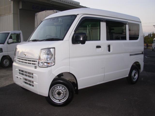 リア右修復　Ｒ３車安心のエマージェンシーブレーキ付 修復はありますが現状綺麗で走行も浅め　これから配送に使う方どうですか