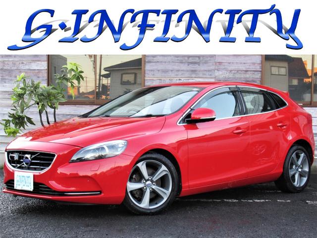 Ｖ４０(ボルボ) Ｔ４　ＳＥ　／検：２年付／走：４．９万ｋｍ／セ−フティ−ＰＫＧ／本革電動シ−ト＋ヒ−タ−／純ナビ／Ｂカメラ／フルセグ／ＤＶＤ／Ｂｌｕｅｔｏｏｔｈ／純１７ＡＷ／ＨＩＤ／ＥＴＣ／革ステア／ＭＴモ−ド／バイザ−／ 中古車画像