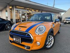ＭＩＮＩ　ＭＩＮＩ　クーパーＳ　クーパーＳ（４名）　ターボ　純正ナビ