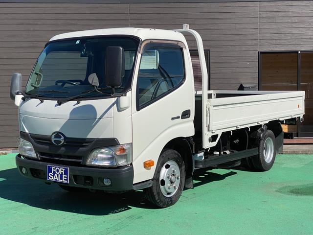 日野 デュトロ 　積載量２０００キロ　車両総重量４５７５キロ　車両サイズ