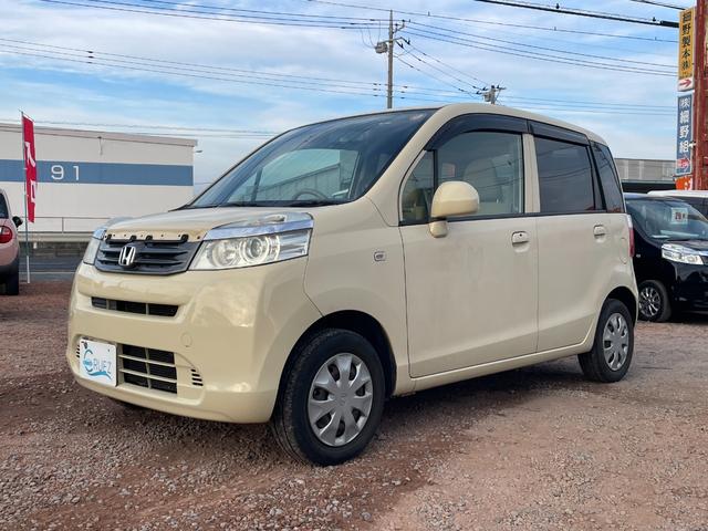 ライフ(ホンダ) Ｇスマートプラス　バックカメラ　ナビ　ＴＶ　オートライト　スマートキー　ベンチシート　ＡＴ　盗難防止システム　ＡＢＳ　ＣＤ　ＤＶＤ再生　ＵＳＢ　衝突安全ボディ　エアコン　パワーステアリング　パワーウィンドウ 中古車画像