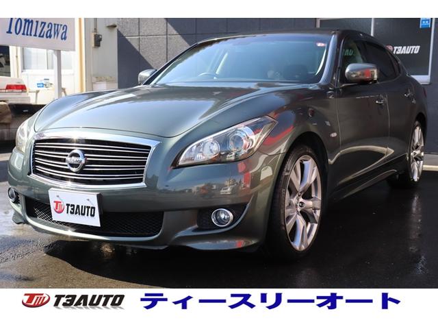 日産 フーガ ３７０ＧＴ　タイプＳ　禁煙車　黒ハーフレザーシート