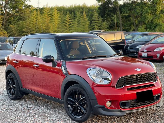 ＭＩＮＩ クーパーＳ　クロスオーバー　バックカメラ　走行中ＴＶ可（1枚目）