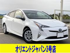 トヨタ　プリウス　Ｓ　Ｅ−Ｆｏｕｒ　４ＷＤ　Ｔｏｙｏｔａ