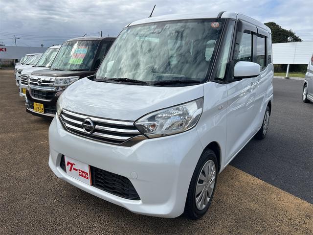 車両周辺をカメラ映像で確認できる機能！全周囲カメラ！ ＣＤ　ＵＳＢ　ミュージックプレイヤー接続可　衝突安全ボディ　エアコン