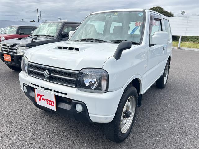 ジムニー(スズキ) ＸＧ　４ＷＤ　ナビ　ＴＶ　ＭＴ　衝突安全ボディ　ＣＤ 中古車画像