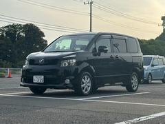 トヨタ　ヴォクシー　ＺＳ　ＷＳＲＳ　ダブルエアコン　キ−レス