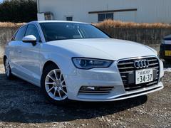 アウディ　Ａ３セダン　１．４ＴＦＳＩ　スマートキー　純正ナビ　バックカメラ