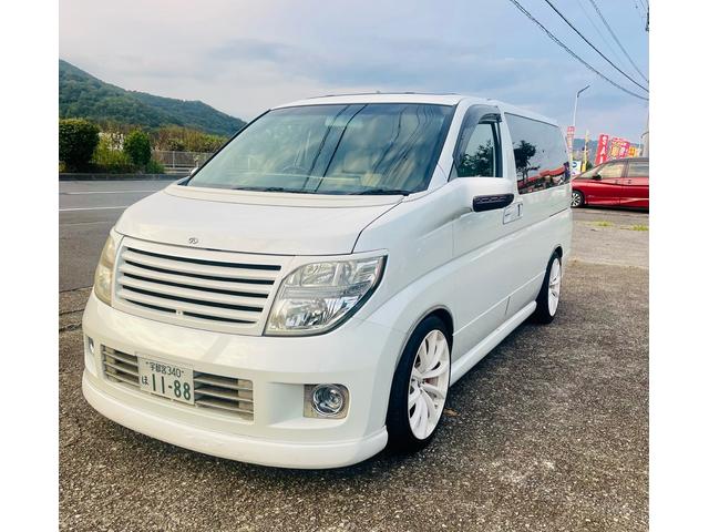 エルグランド(日産) 中古車画像