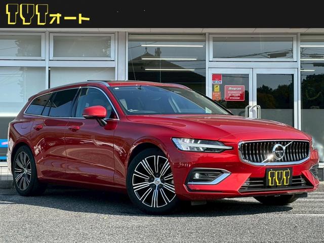 Ｔ５インスクリプション入庫です！フュージョンレッドＭ パノラマＳＲ！インテリセーフ！ＨＵＤ！カープレイ！地デジ！禁煙！