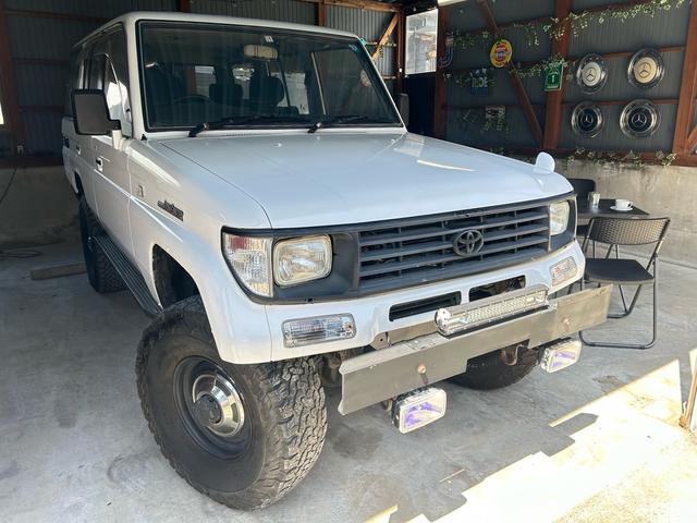 　ディーゼル車　リフトアップ