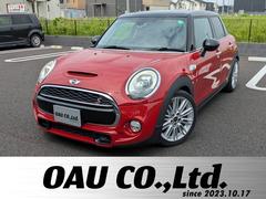 ＭＩＮＩ　ＭＩＮＩ　クーパーＳＤ　純正ナビ　バックカメラ　ＨＩＤヘッドライト