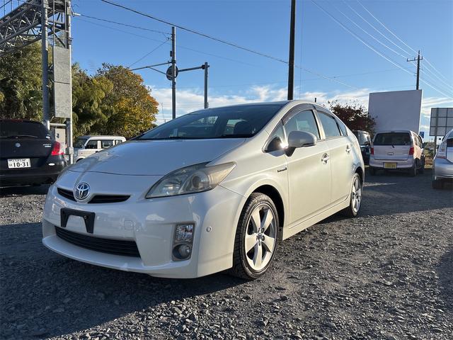 人気のプリウス！Ｇパッケージ！早い者勝ちです！！