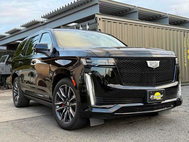 天気のいい日に快適なドライブを！サンルーフ付！ スマートキー　アイドリングストップ　電動格納ミラー　シートヒーター　ＡＴ